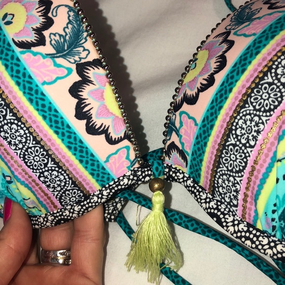 Bathing suit - Picture 4 of 5